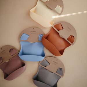 Babero Silicona Mushie Clay