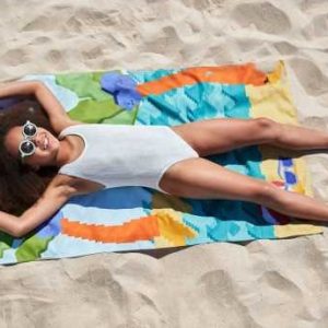 TOALLA DOCK & BAY KIDS BUILD A BEACH – L (1.60×0.90)